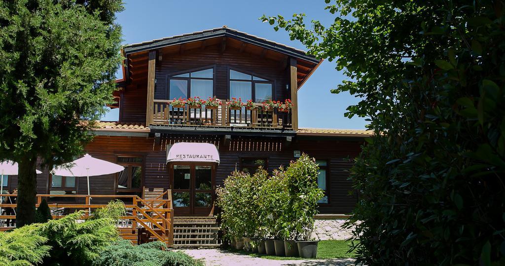 Complejo La Cabaña Palas de Rei Exterior foto